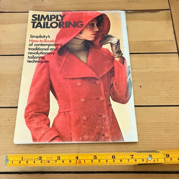 Simply Tailoring Simplicity How-To Book Vintage 70s Fashion Sewing Tips & Tricks - Picture 5 of 5